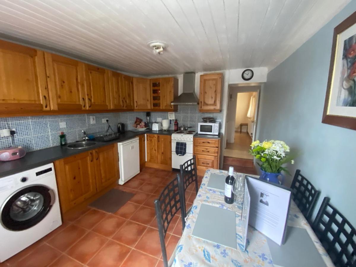 Maggie'S Cottage Thurles Exterior photo